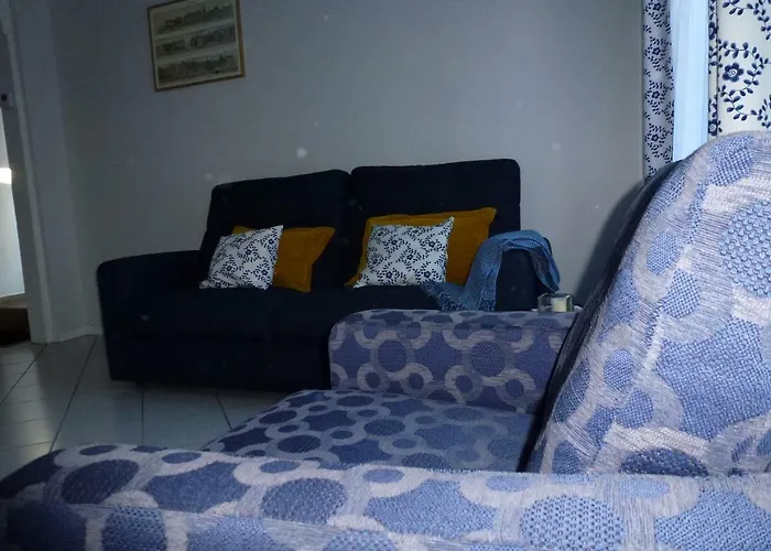 Le Charme A La Francaise