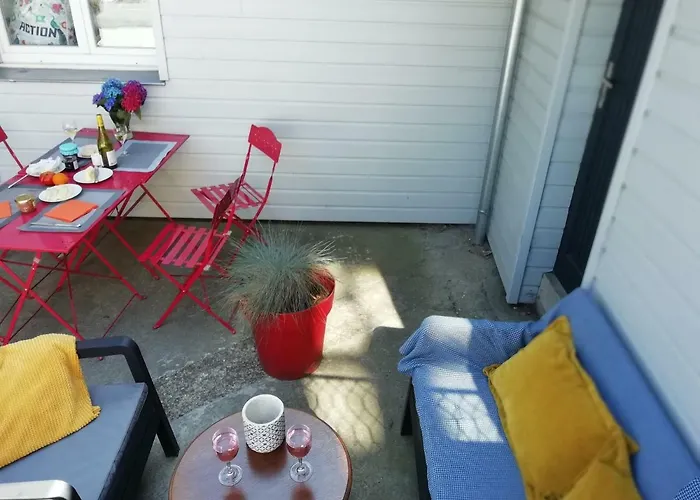 Le Charme A La Francaise Будинок відпочинку