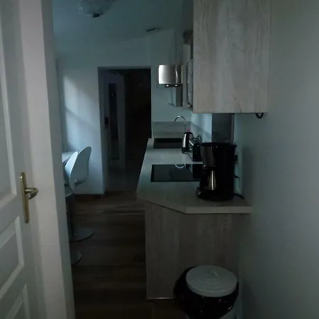 Le Charme A La Francaise *